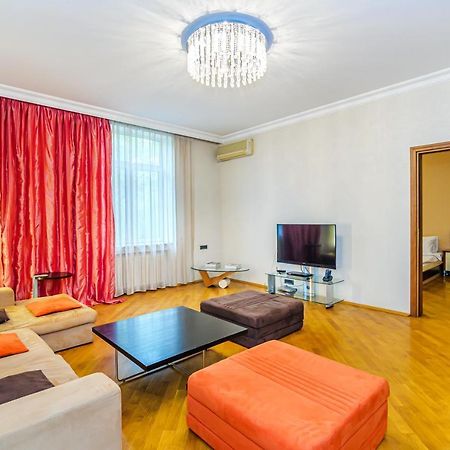 Vip Apartamen Nizami Street Appartement Bakoe Buitenkant foto